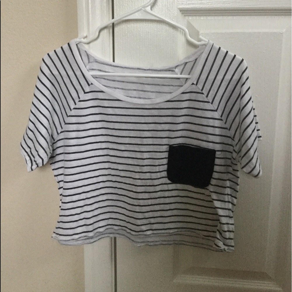 Crop top t shirt